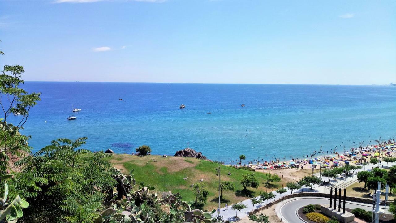 Carmen Seaview & Beach - Apartment Montgat Exterior photo
